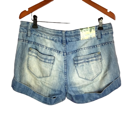 Denim cuffed jean shorts - Picture 5 of 8